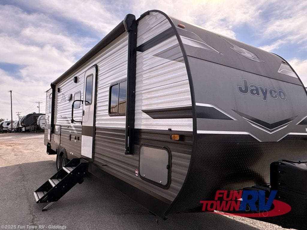 Used 2023 Jayco Jay Flight 280BHK available in Giddings, Texas