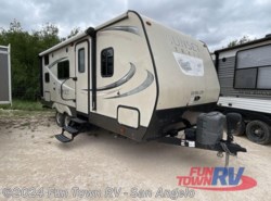 Used 2017 CrossRoads Sunset Trail Ultra Lite 221BH available in San Angelo, Texas