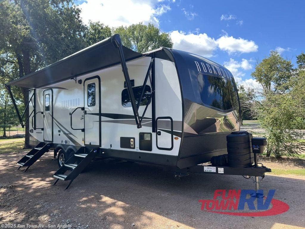 New 2025 Forest River Rockwood Ultra Lite 2608BS available in San Angelo, Texas