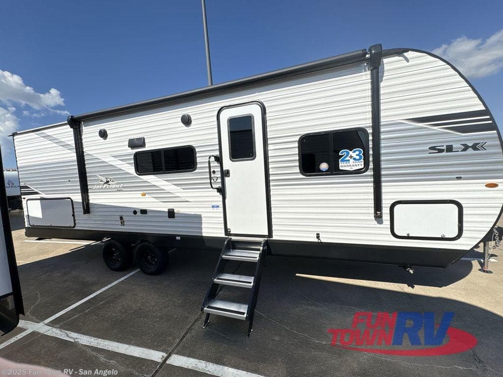 New 2026 Jayco Jay Flight SLX 261BHS available in San Angelo, Texas