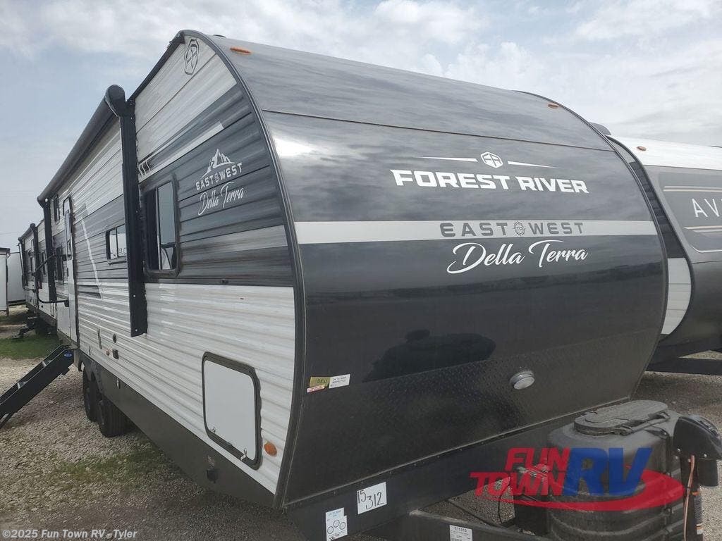 New 2025 East to West Della Terra 262BH available in Mineola, Texas