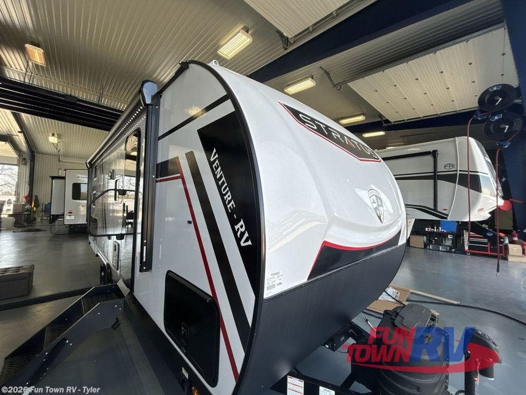 New 2026 Venture RV Stratus SR211VBH available in Mineola, Texas