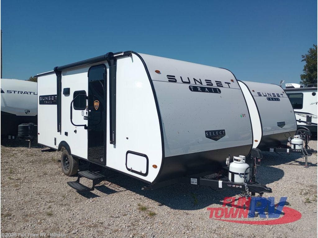 New 2026 CrossRoads Sunset Trail 17BHS available in Thackerville, Oklahoma