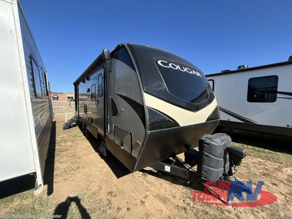 Used 2019 Keystone Cougar 26RBS available in Thackerville, Oklahoma