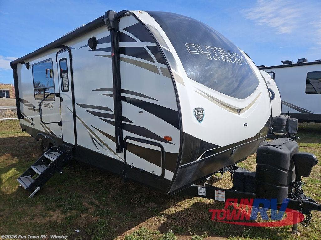 Used 2022 Keystone Outback Ultra Lite 221UMD available in Thackerville, Oklahoma