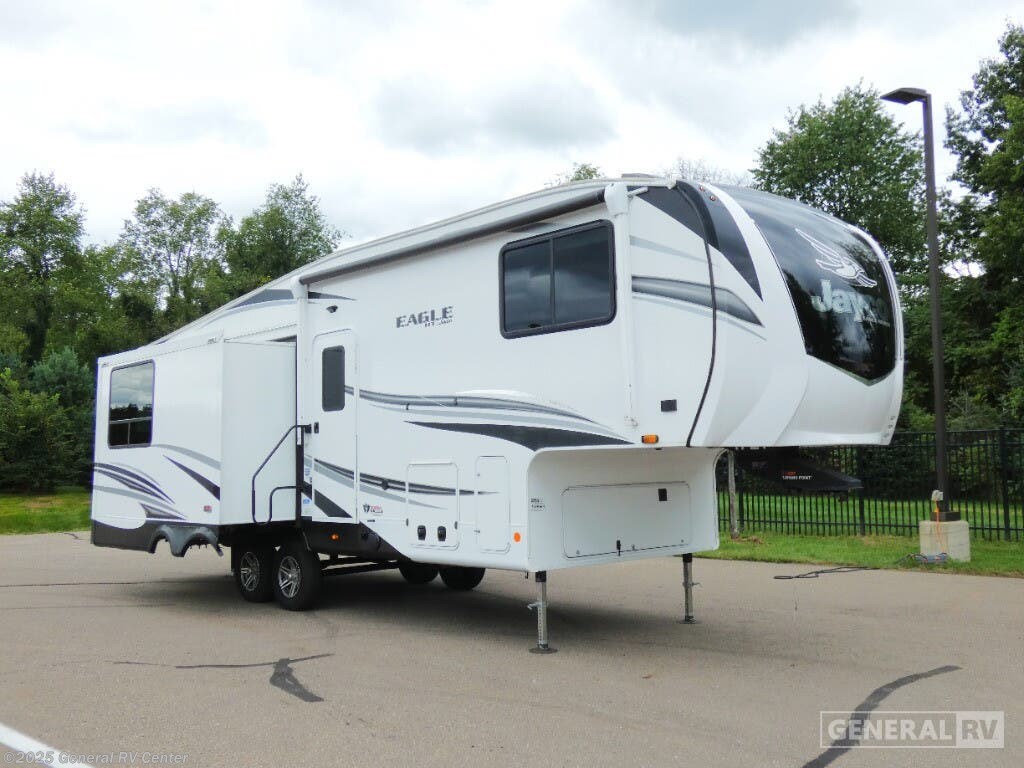 Used 2023 Jayco Eagle 27RL-2S available in Clarkston, Michigan