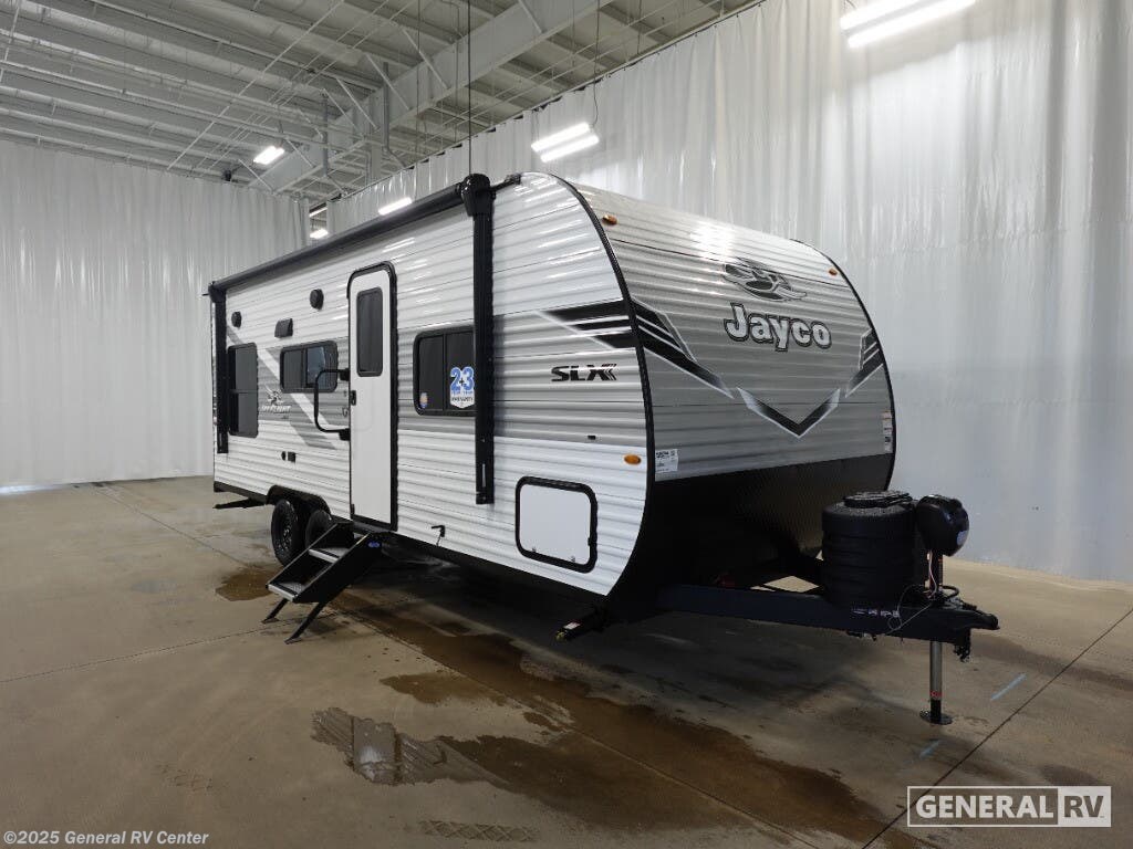 New 2026 Jayco Flight 210QB available in Clarkston, Michigan