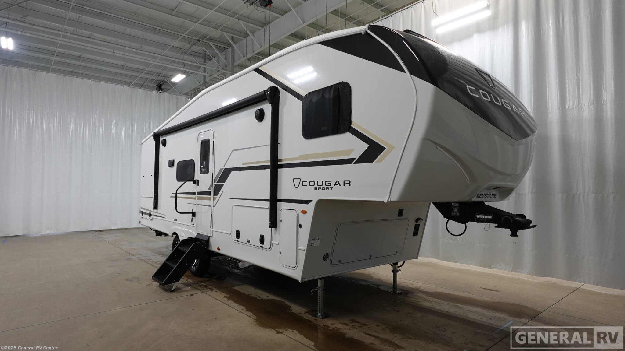 New 2026 Keystone Cougar 2400RE available in Clarkston, Michigan