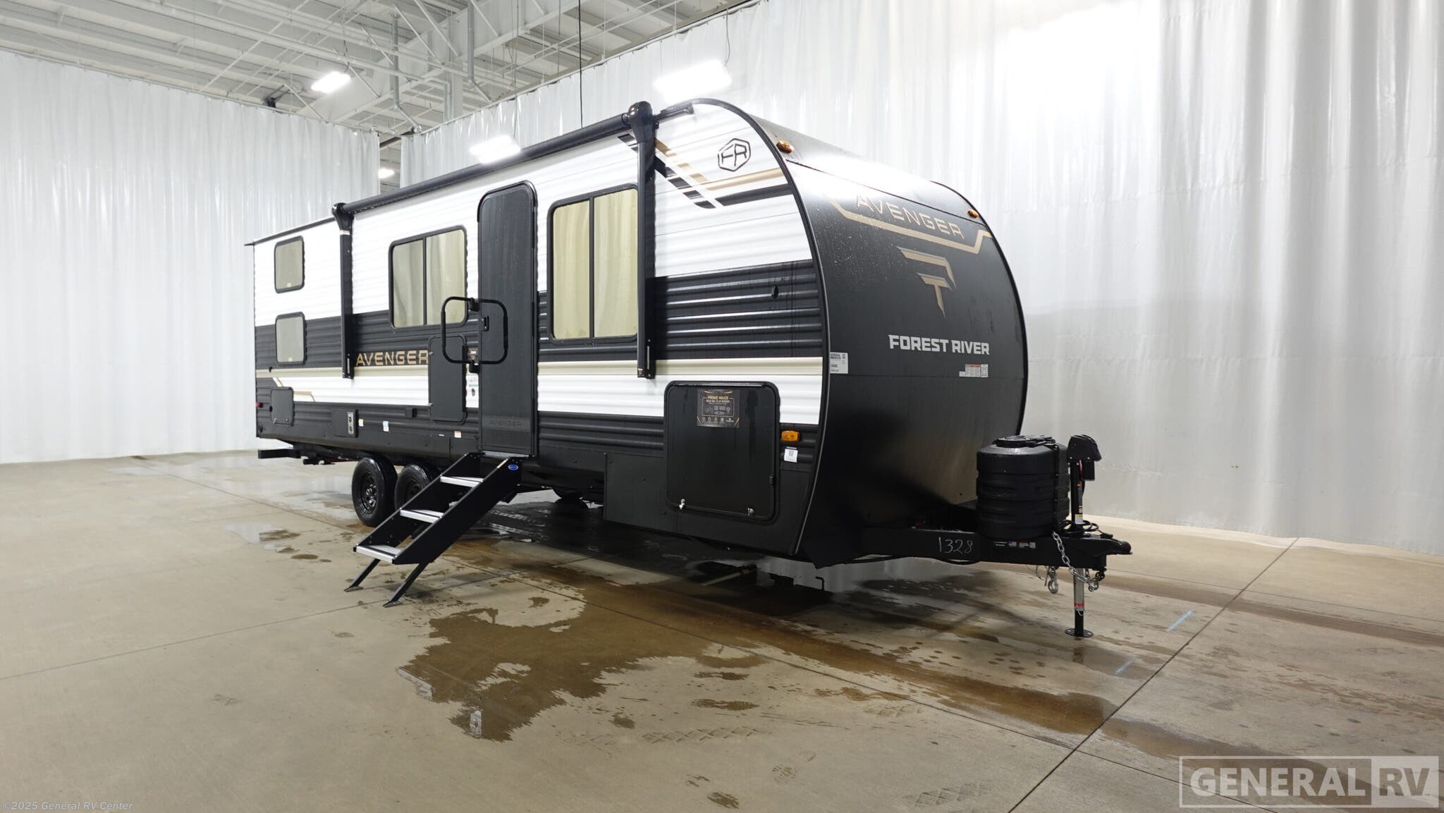 New 2026 Prime Time Avenger 23BHS available in Clarkston, Michigan