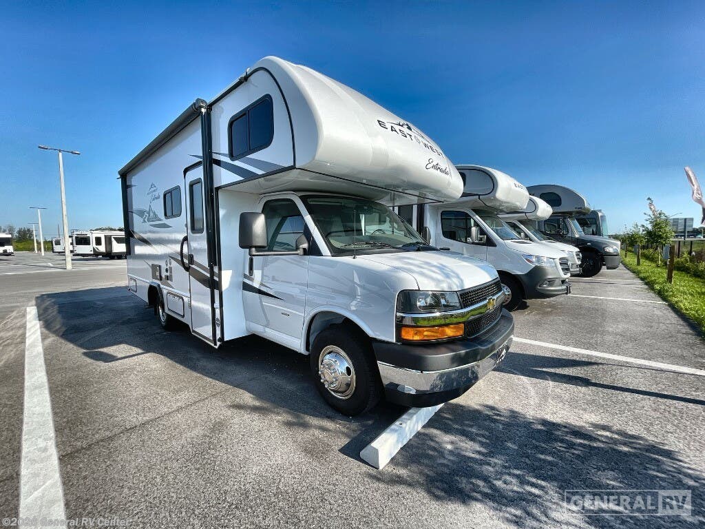 New 2025 East to West Entrada 220SC available in Clarkston, Michigan