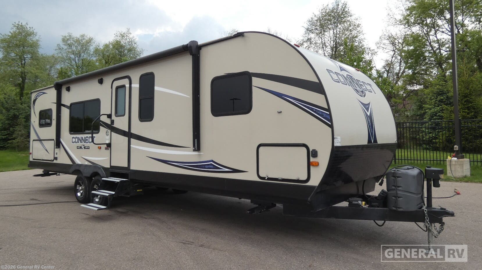Used 2018 K-Z Connect C312RKK available in Clarkston, Michigan