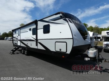 Used 2021 Cruiser RV  Twilight Signature TWS 2800 available in Ocala, Florida
