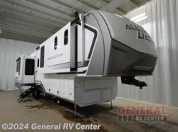 New 2025 Alliance RV Paradigm 370FB available in Ocala, Florida