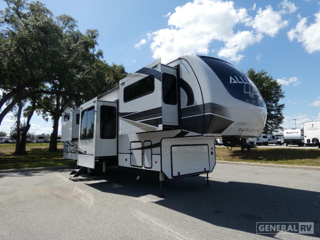 Used 2024 Alliance RV Paradigm 385FL-5SL available in Ocala, Florida