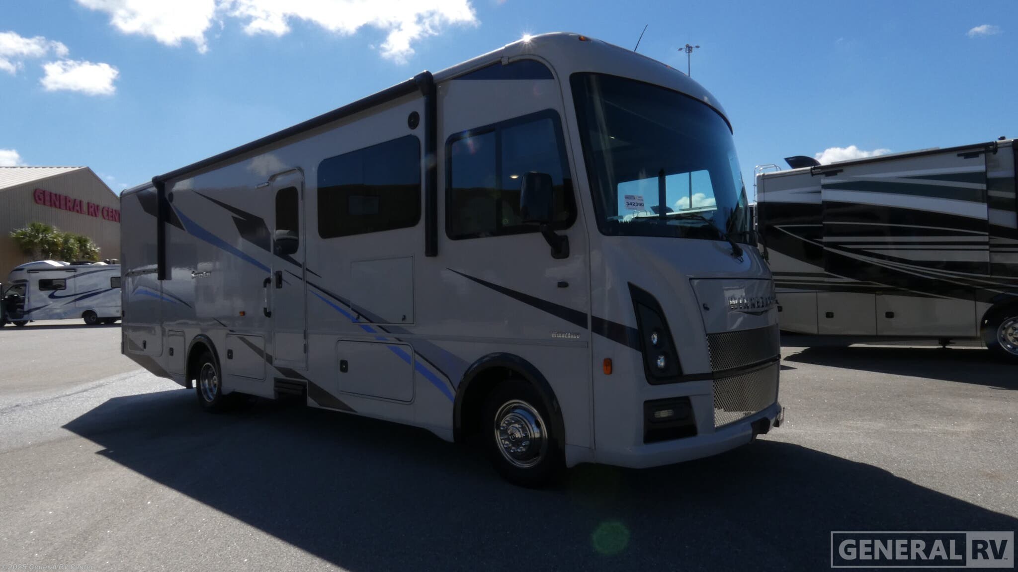 New 2025 Winnebago Sunstar 31B available in Ocala, Florida