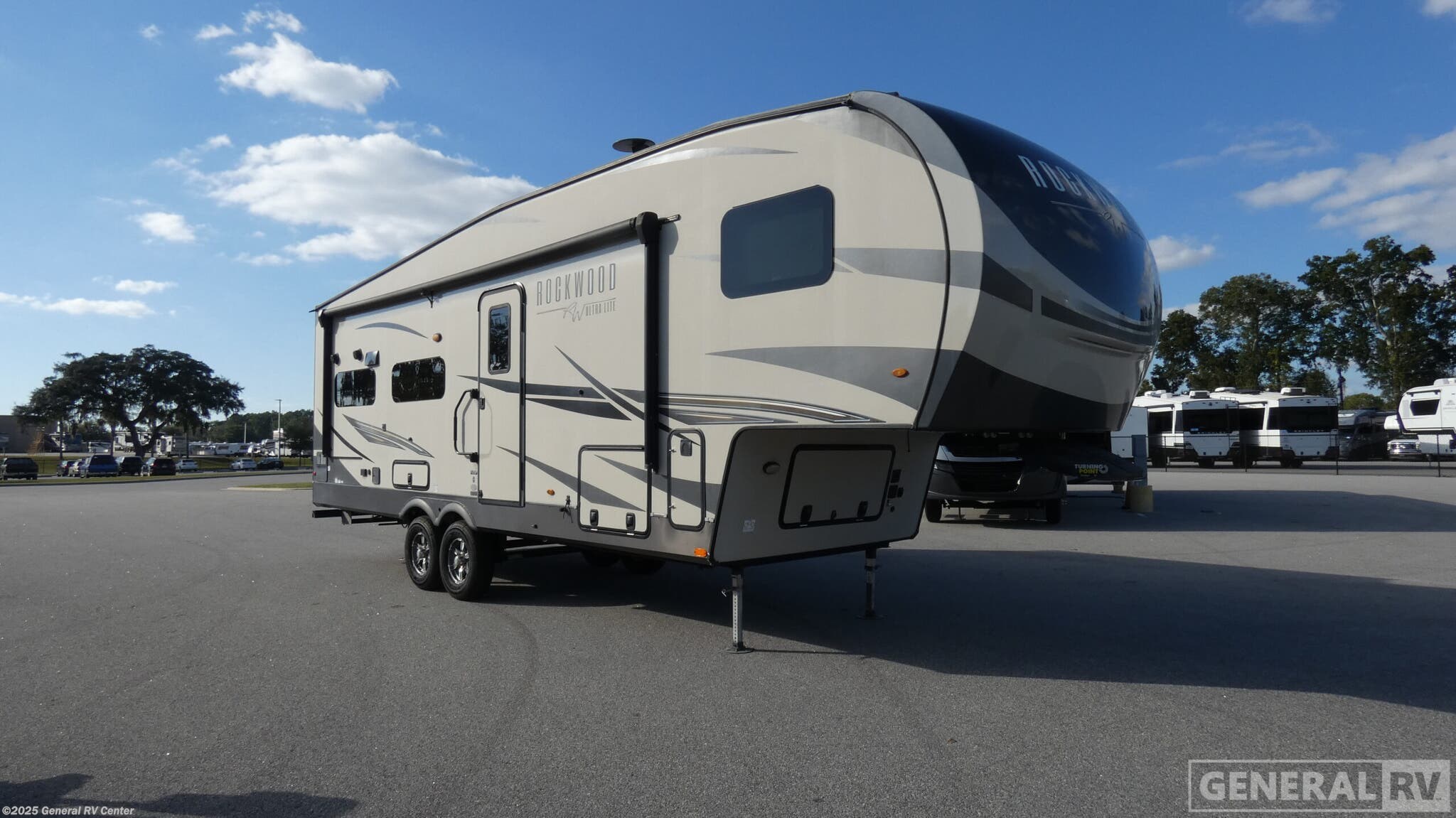 Used 2022 Forest River Rockwood 2881S available in Ocala, Florida
