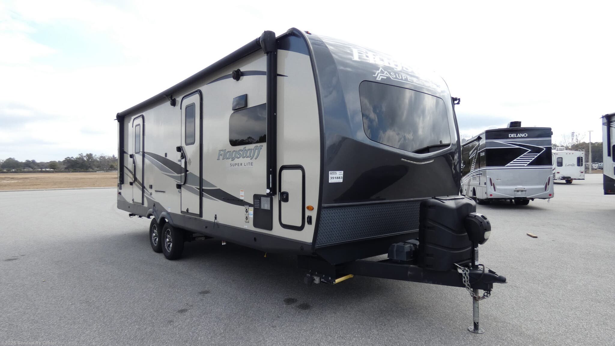 Used 2023 Forest River Flagstaff Super Lite 26FKBS available in Ocala, Florida