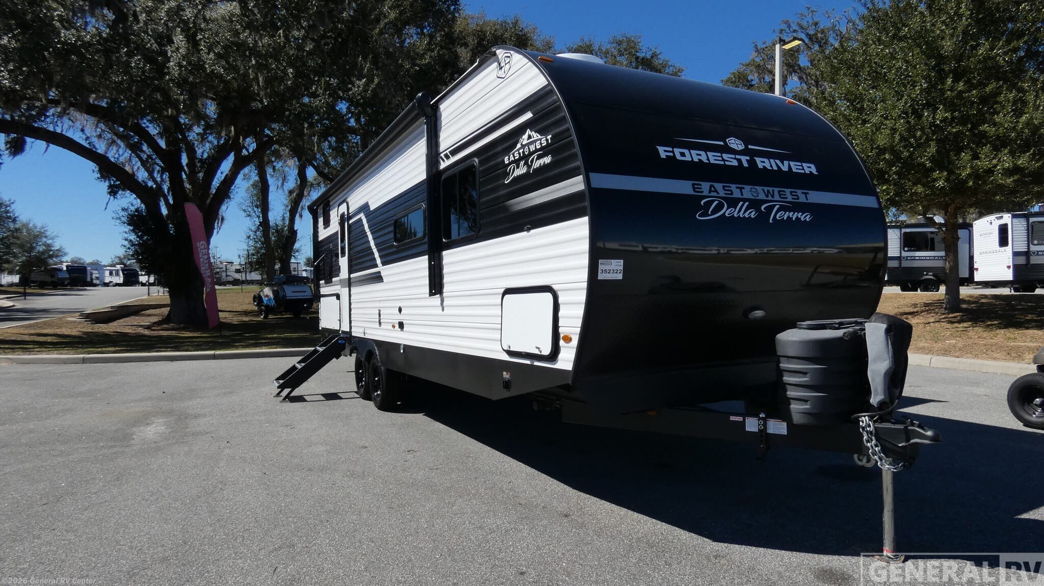 Used 2025 East to West Della Terra 262BH available in Ocala, Florida