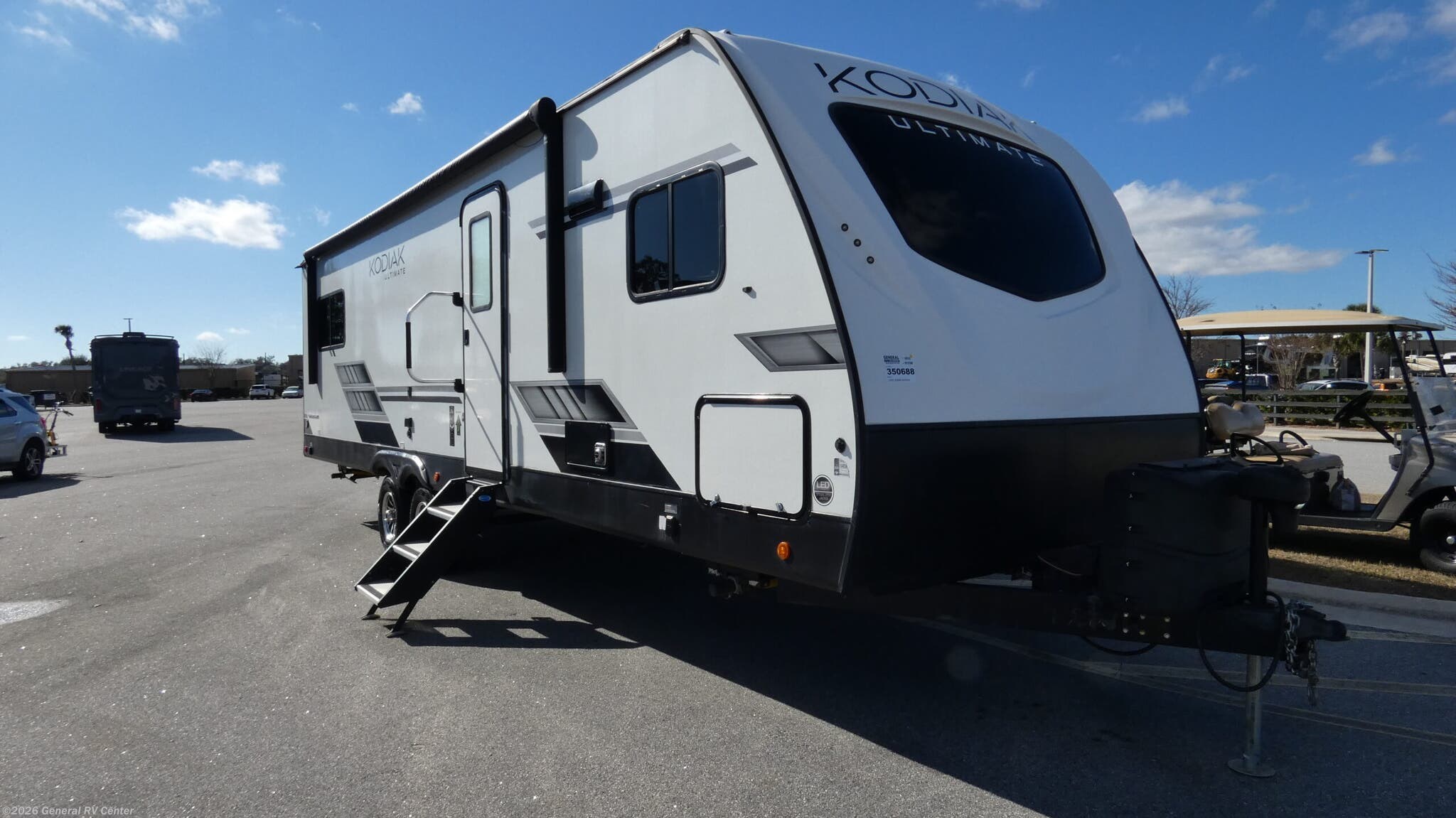Used 2022 Dutchmen Kodiak Ultimate 2921FKDS available in Ocala, Florida