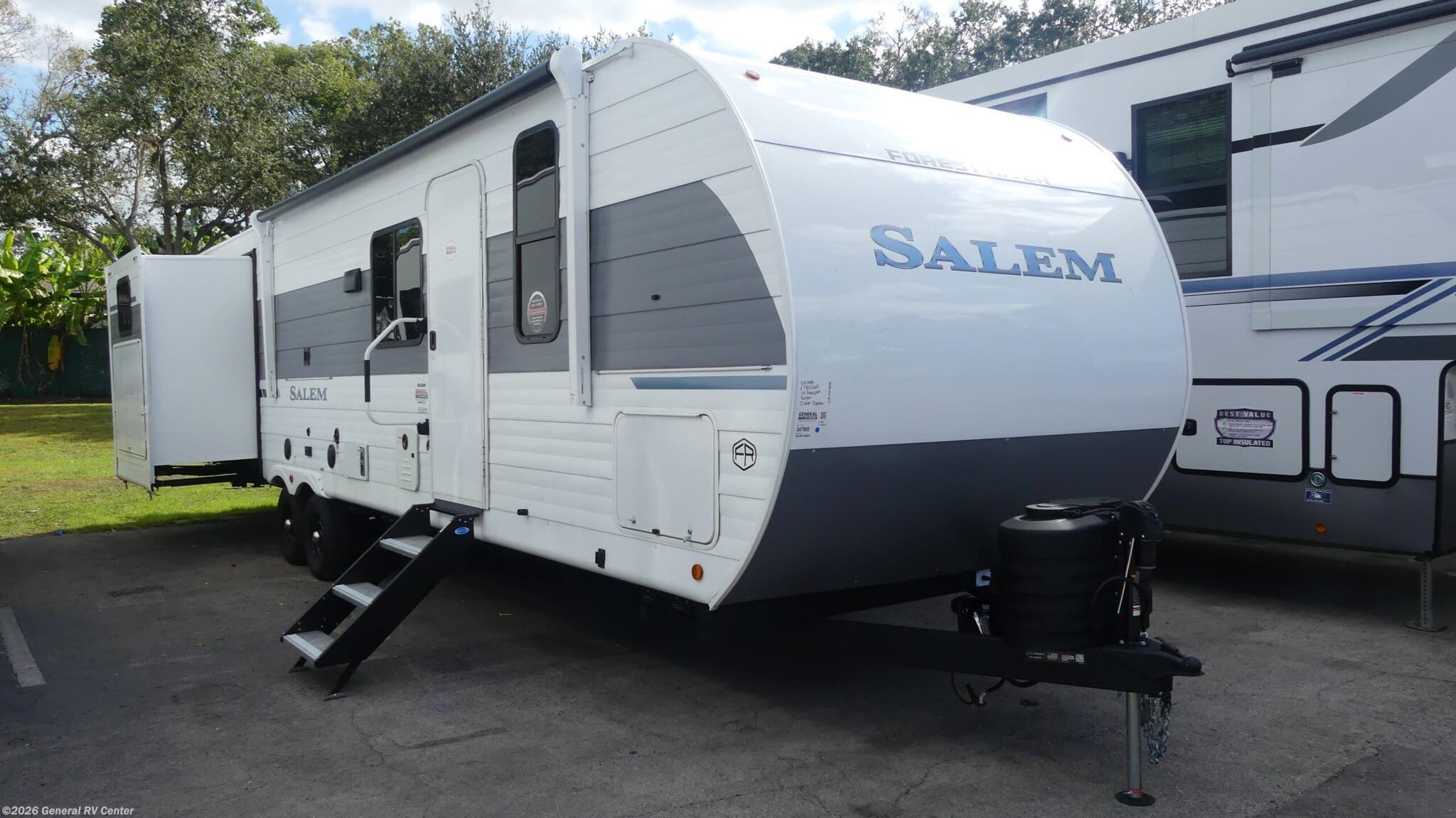 New 2026 Forest River Salem 31KQBTS available in Ocala, Florida