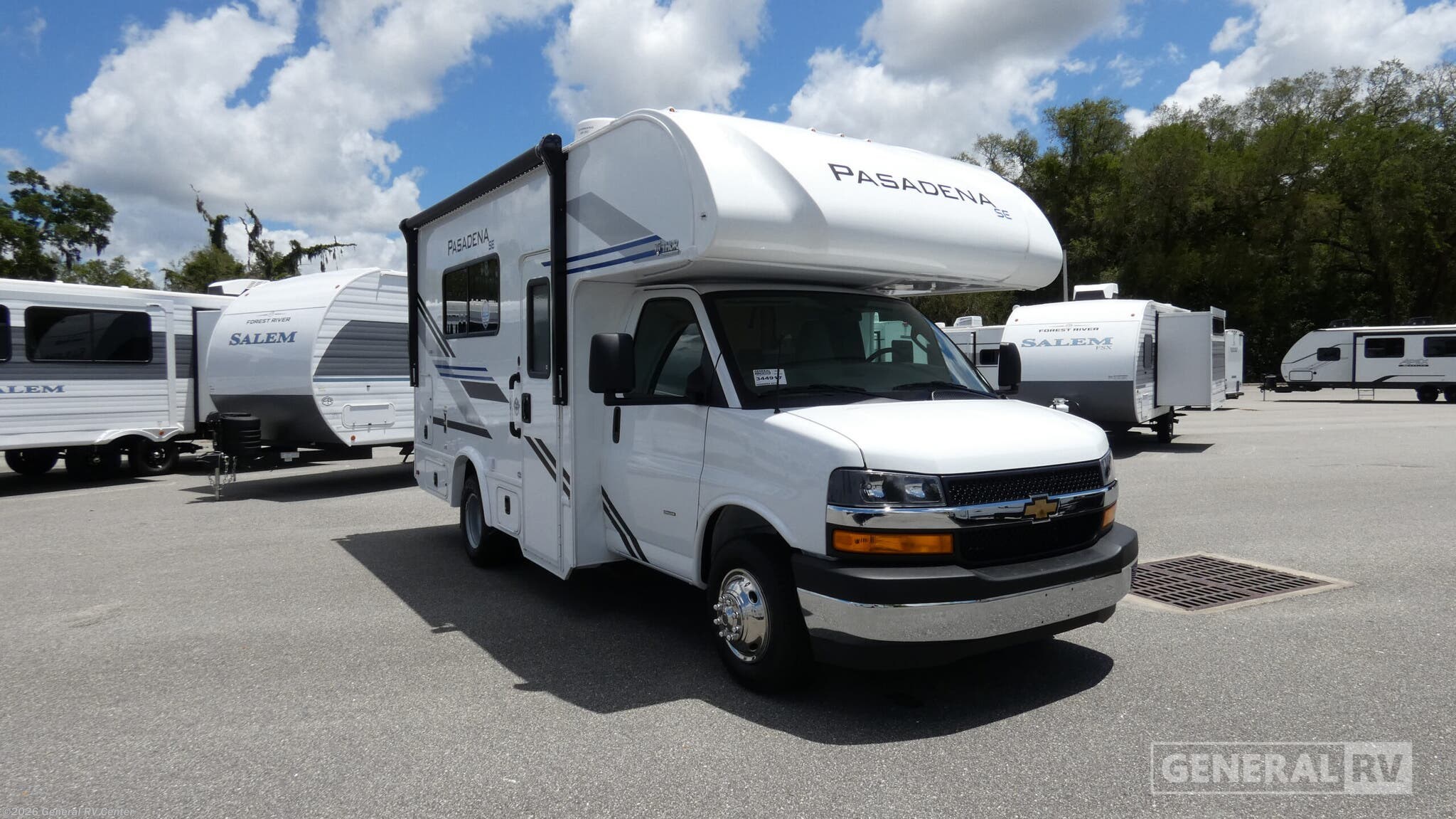 New 2026 Thor Motor Coach Pasadena SE SX19 Chevy available in Ocala, Florida
