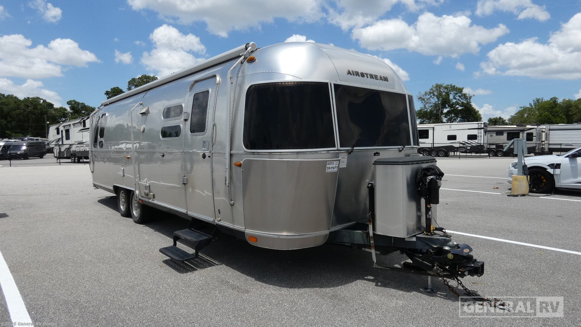Used 2016 Airstream Flying Cloud 30FB available in Ocala, Florida