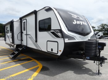 Used 2026 Jayco Jay Feather 27MK available in Ocala, Florida