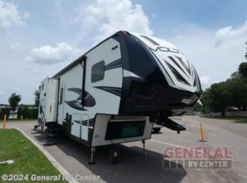Used 2017 Dutchmen Voltage V3305 available in Dover, Florida