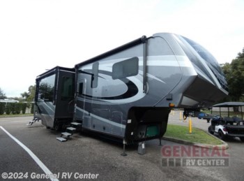 Used 2023 Grand Design Momentum 397THS-R available in Dover, Florida
