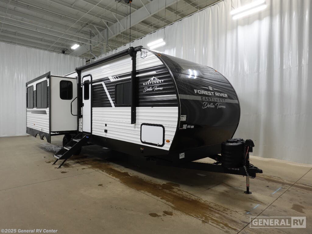 New 2025 East to West Della Terra 272RL available in Dover, Florida
