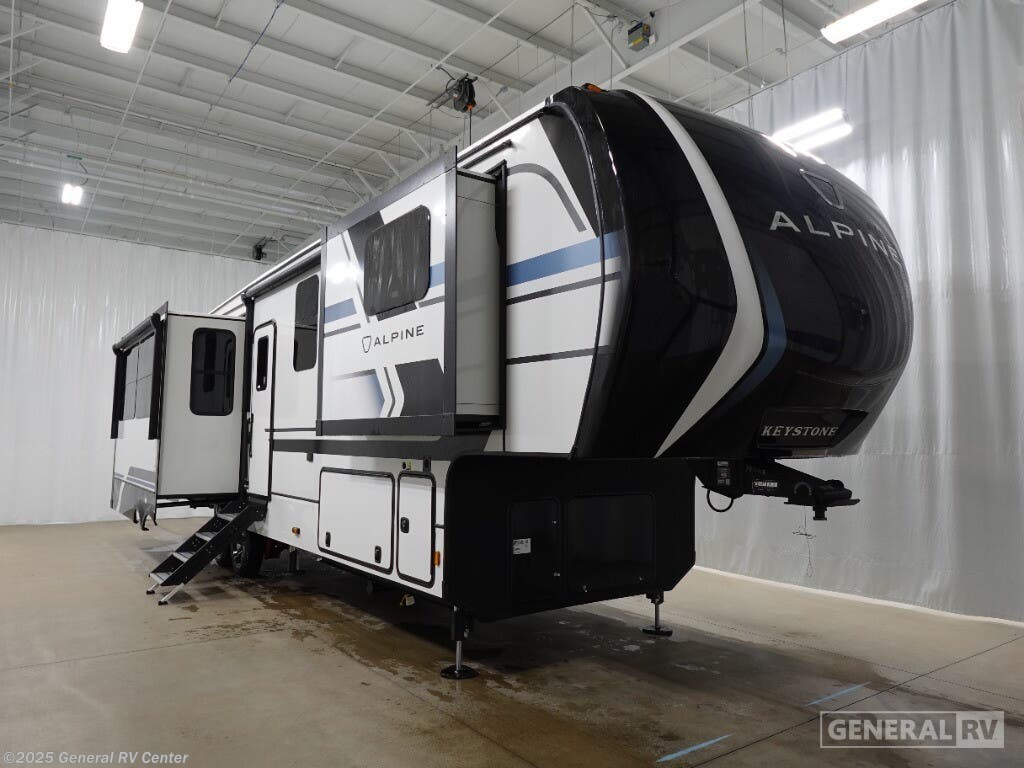 New 2026 Keystone Alpine 3303CK available in Dover, Florida