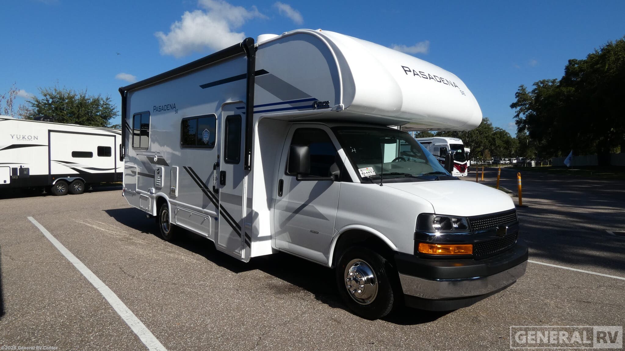 New 2026 Thor Motor Coach Pasadena SZ25 available in Dover, Florida