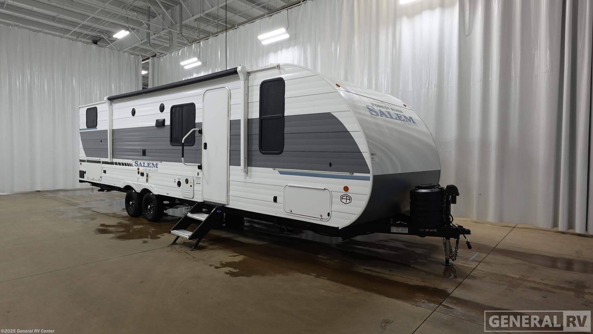 New 2025 Forest River Salem 273QBXL available in Dover, Florida