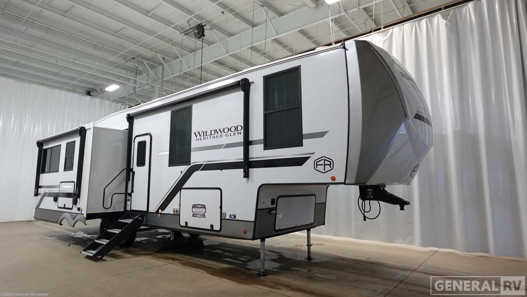 New 2026 Forest River Wildwood Heritage Glen 321DRL available in Dover, Florida