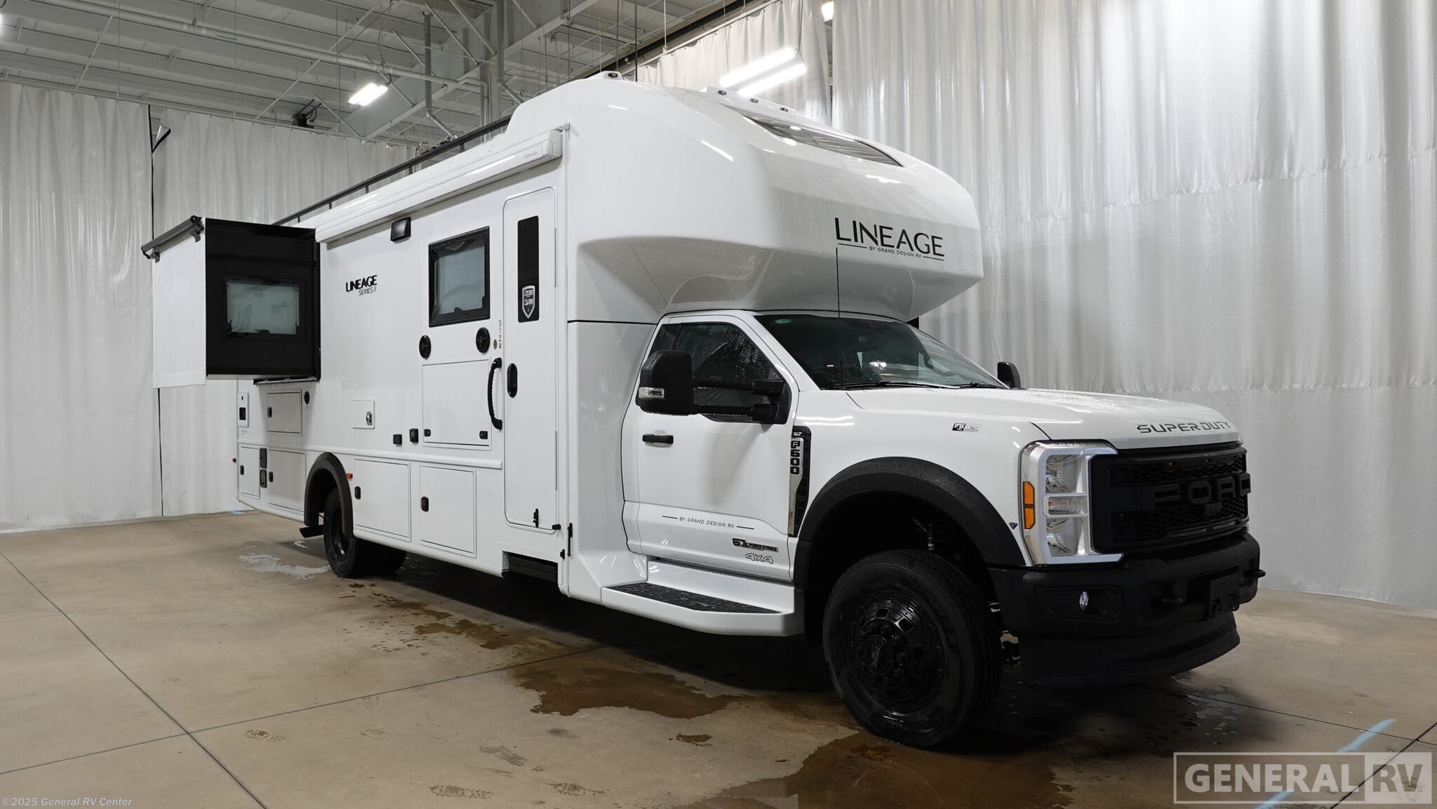 New 2026 Grand Design Lineage Series F 31ZW available in Dover, Florida