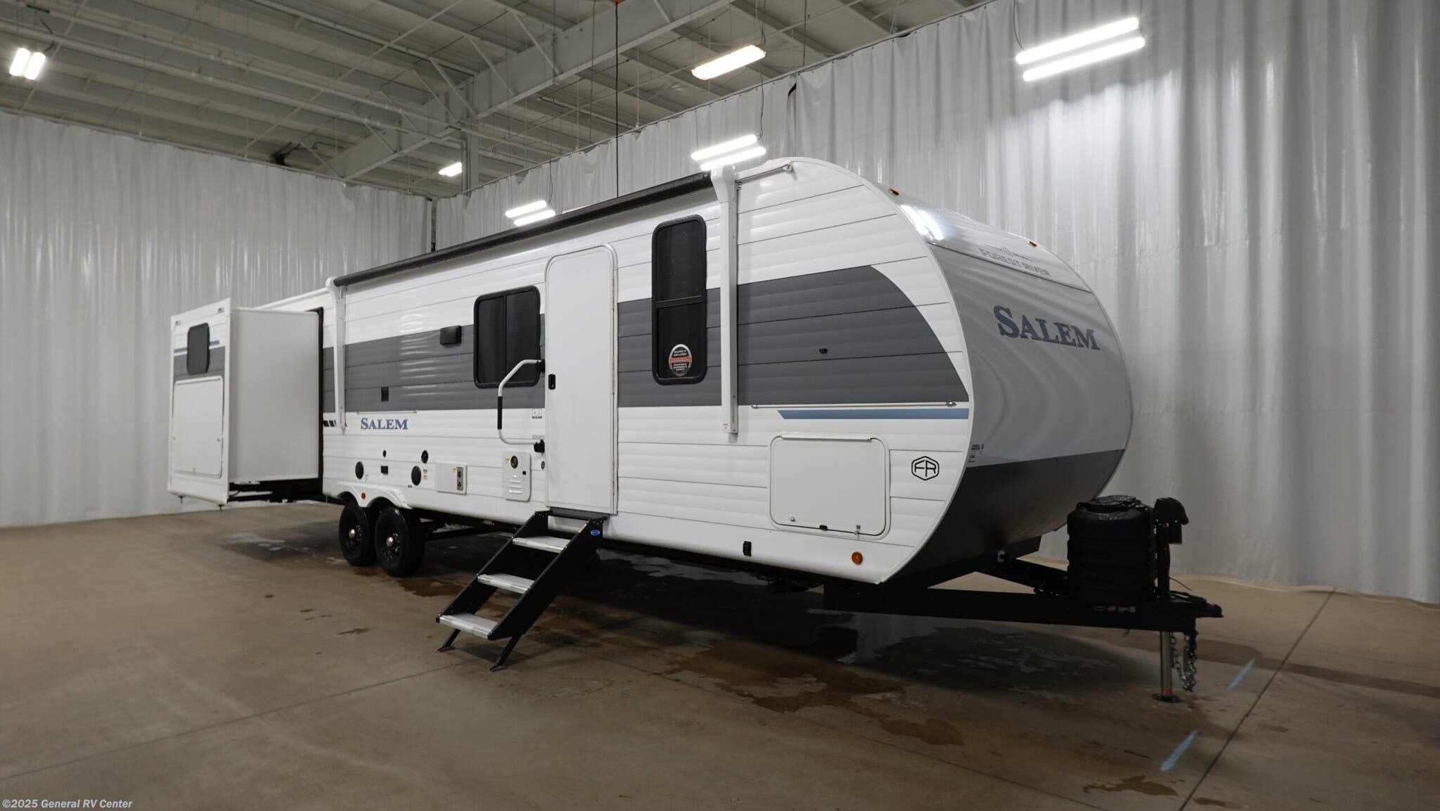 New 2026 Forest River Salem 31KQBTS available in Dover, Florida