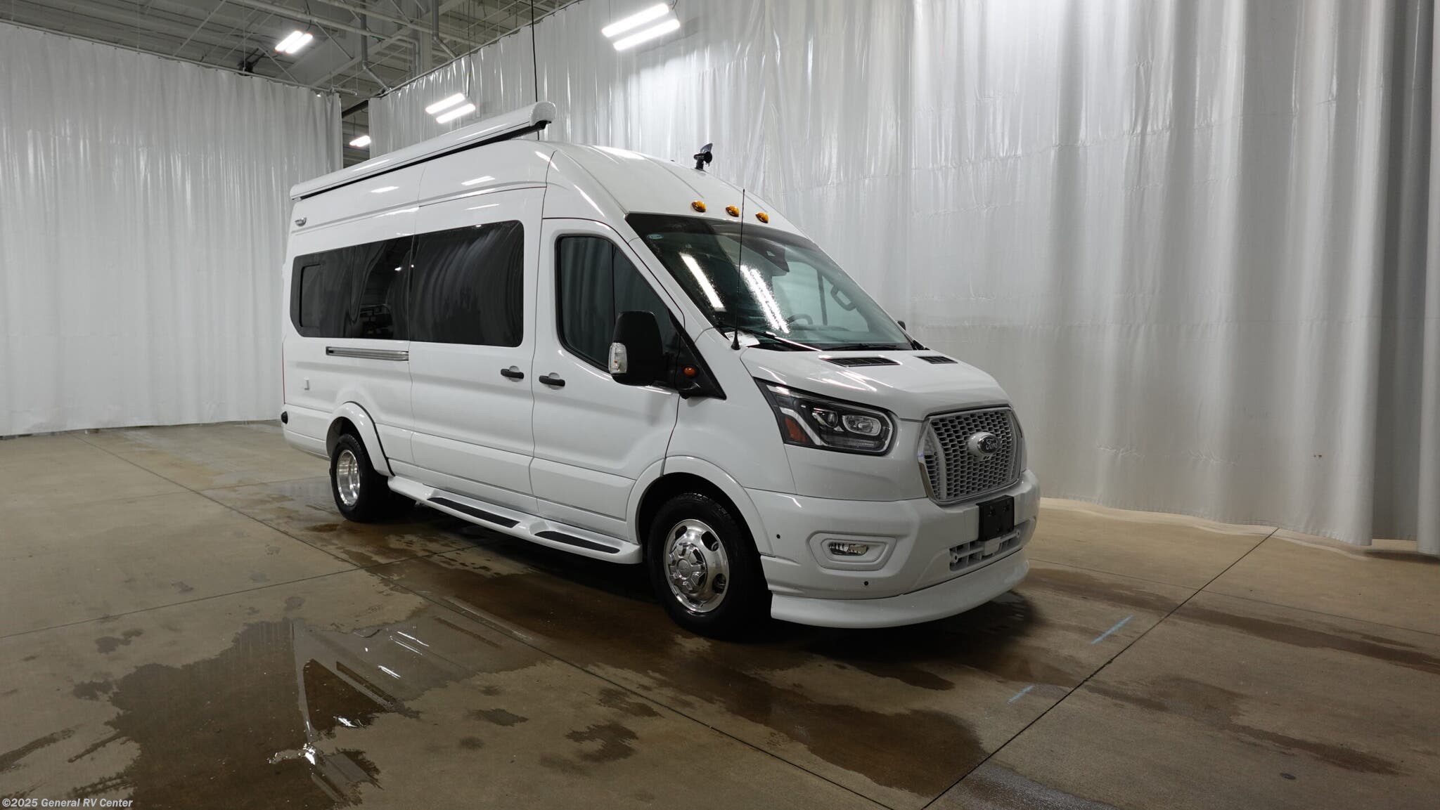 New 2026 Holiday Rambler Xpedition RL2F available in Dover, Florida