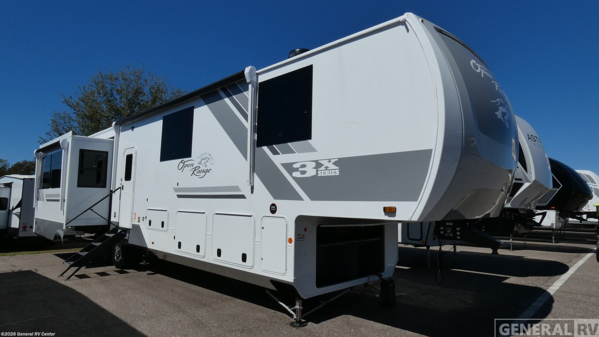 New 2026 Highland Ridge Open Range 3X 3X372MBH available in Dover, Florida