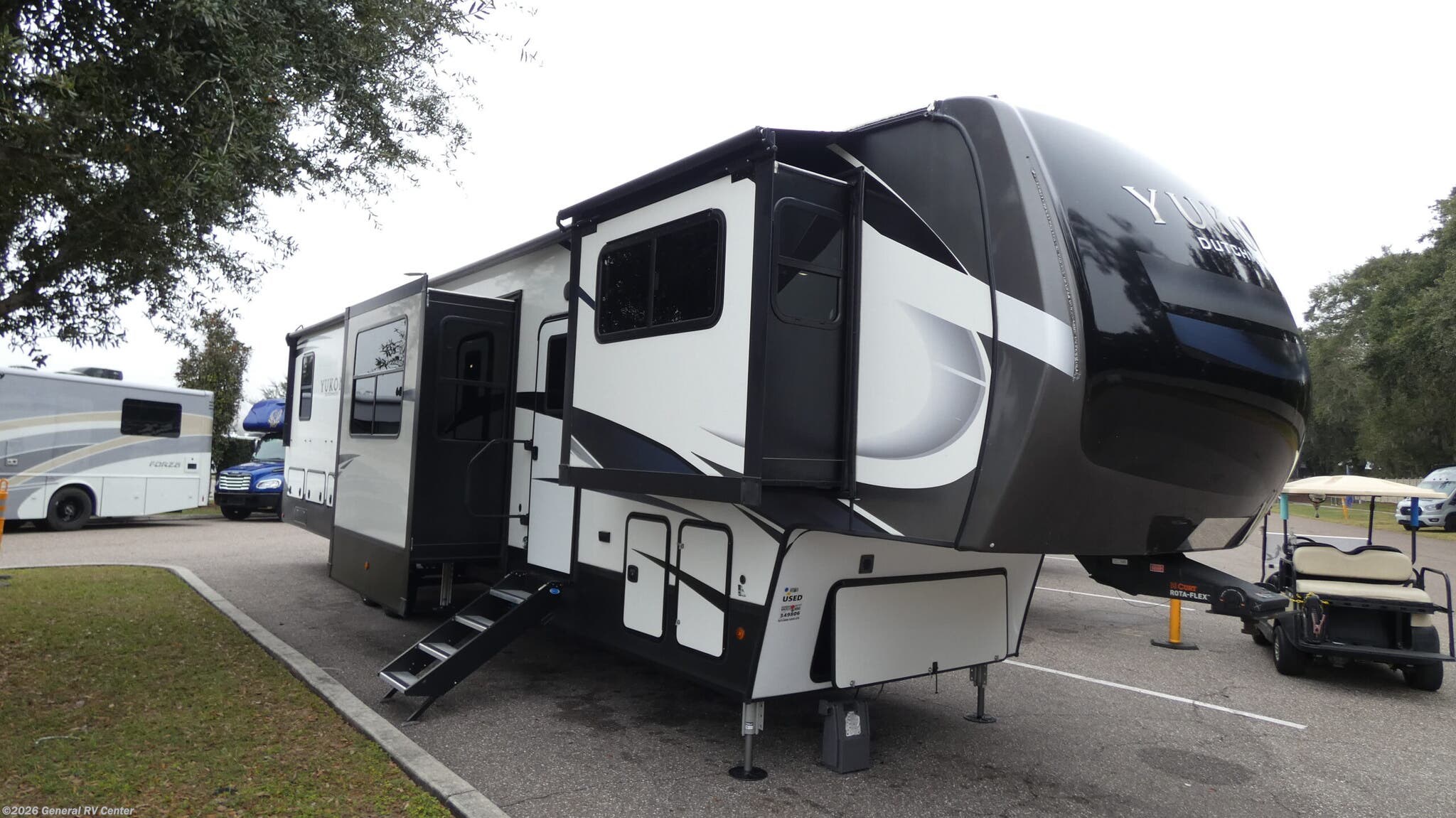 Used 2022 Dutchmen Yukon 421FL available in Dover, Florida