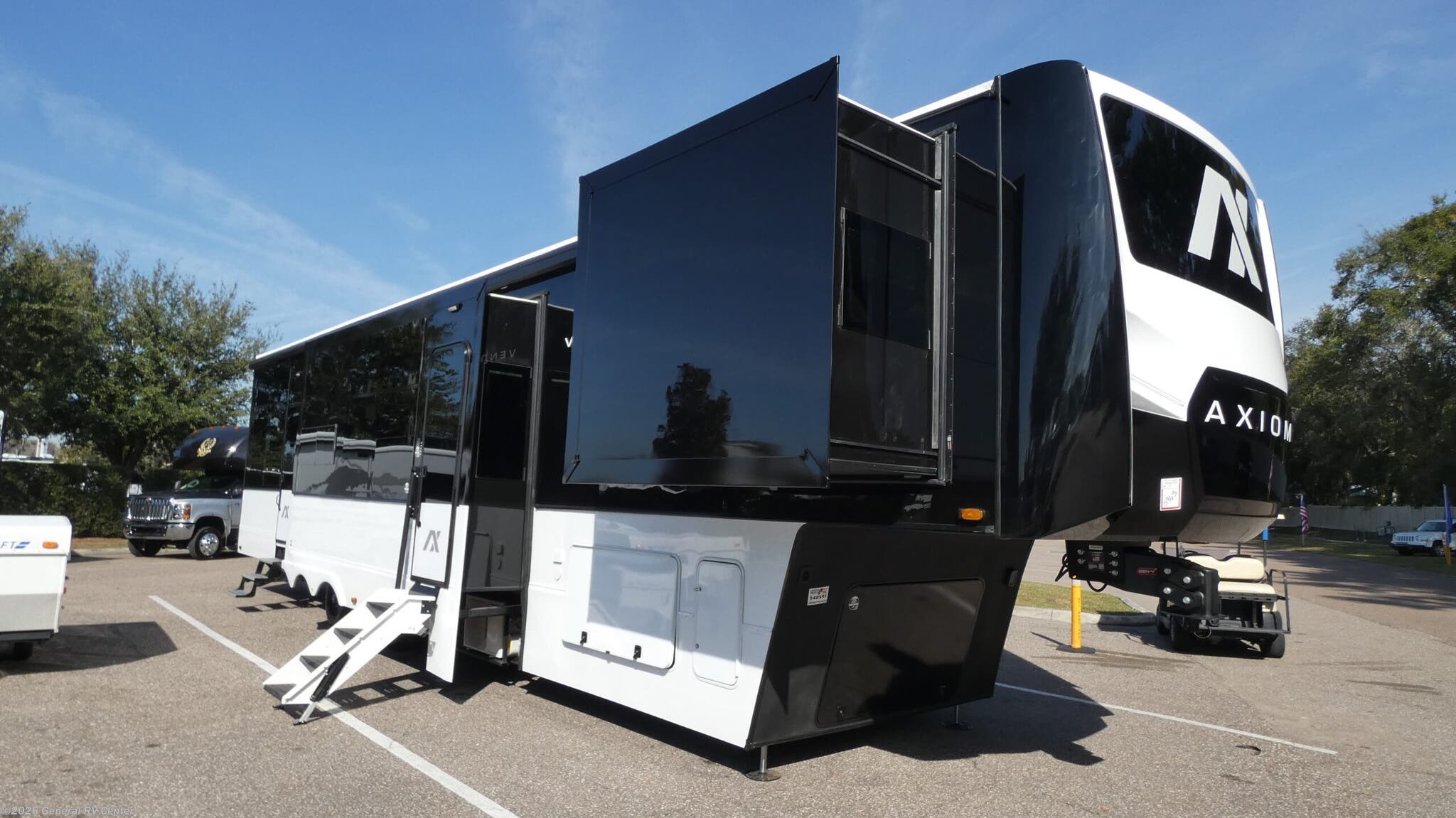 New 2026 Axiom Vendetta V4250 available in Dover, Florida