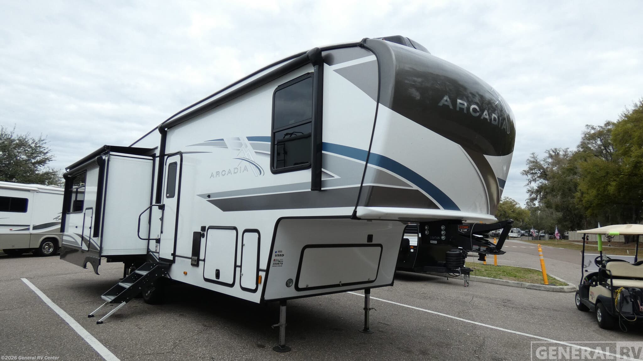 Used 2025 Keystone Arcadia Super Lite 294SLRD available in Dover, Florida