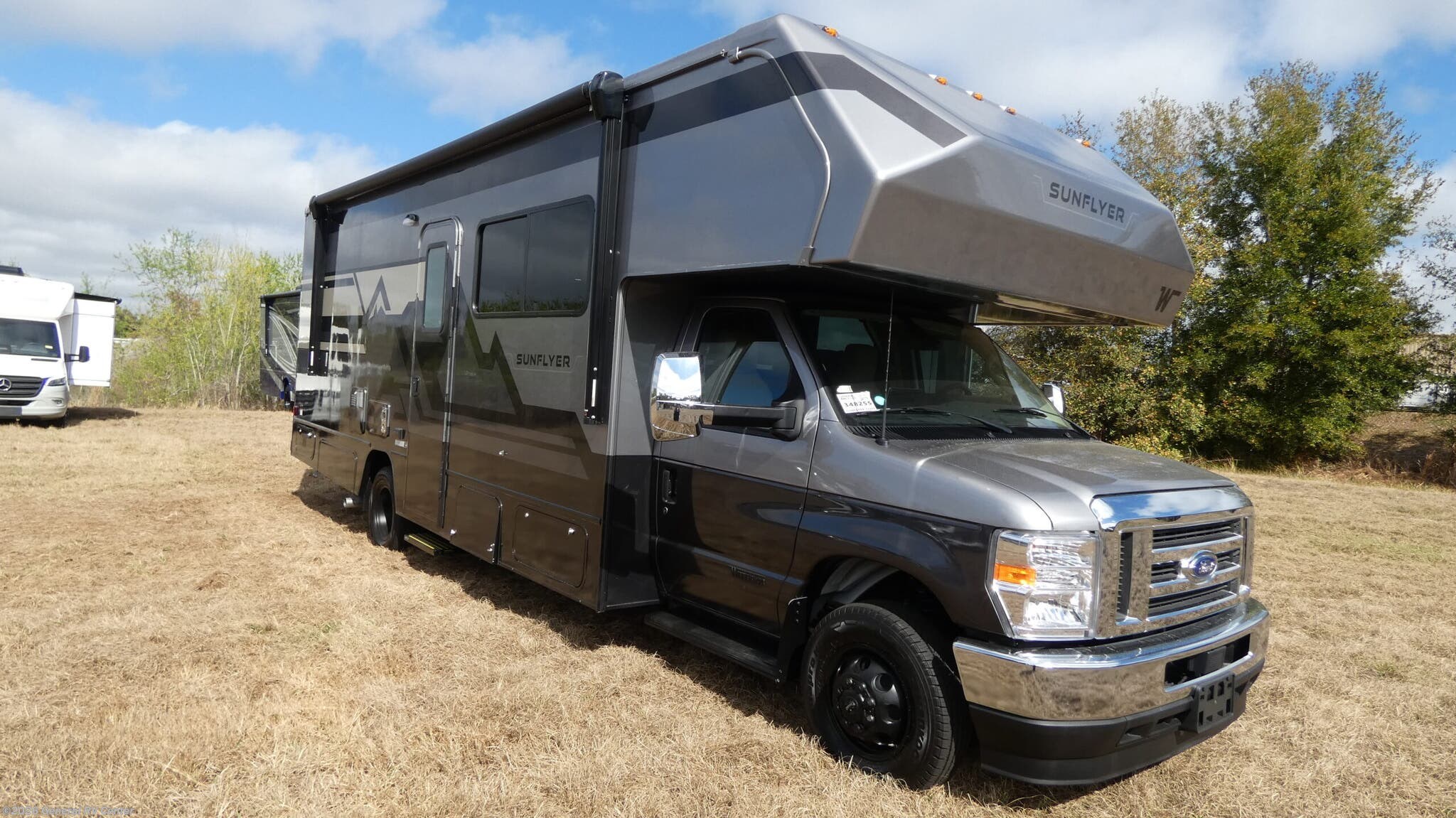 New 2027 Winnebago Sunflyer 26FE available in Dover, Florida