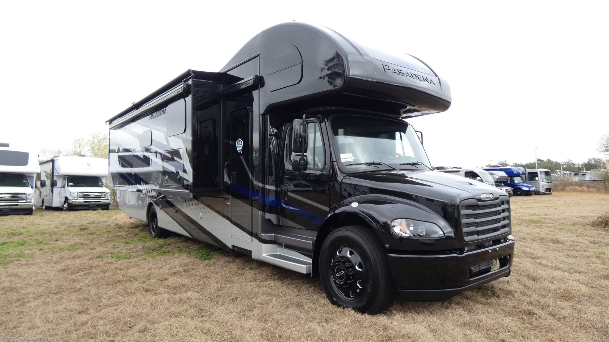 New 2026 Thor Motor Coach Pasadena 38DX available in Dover, Florida