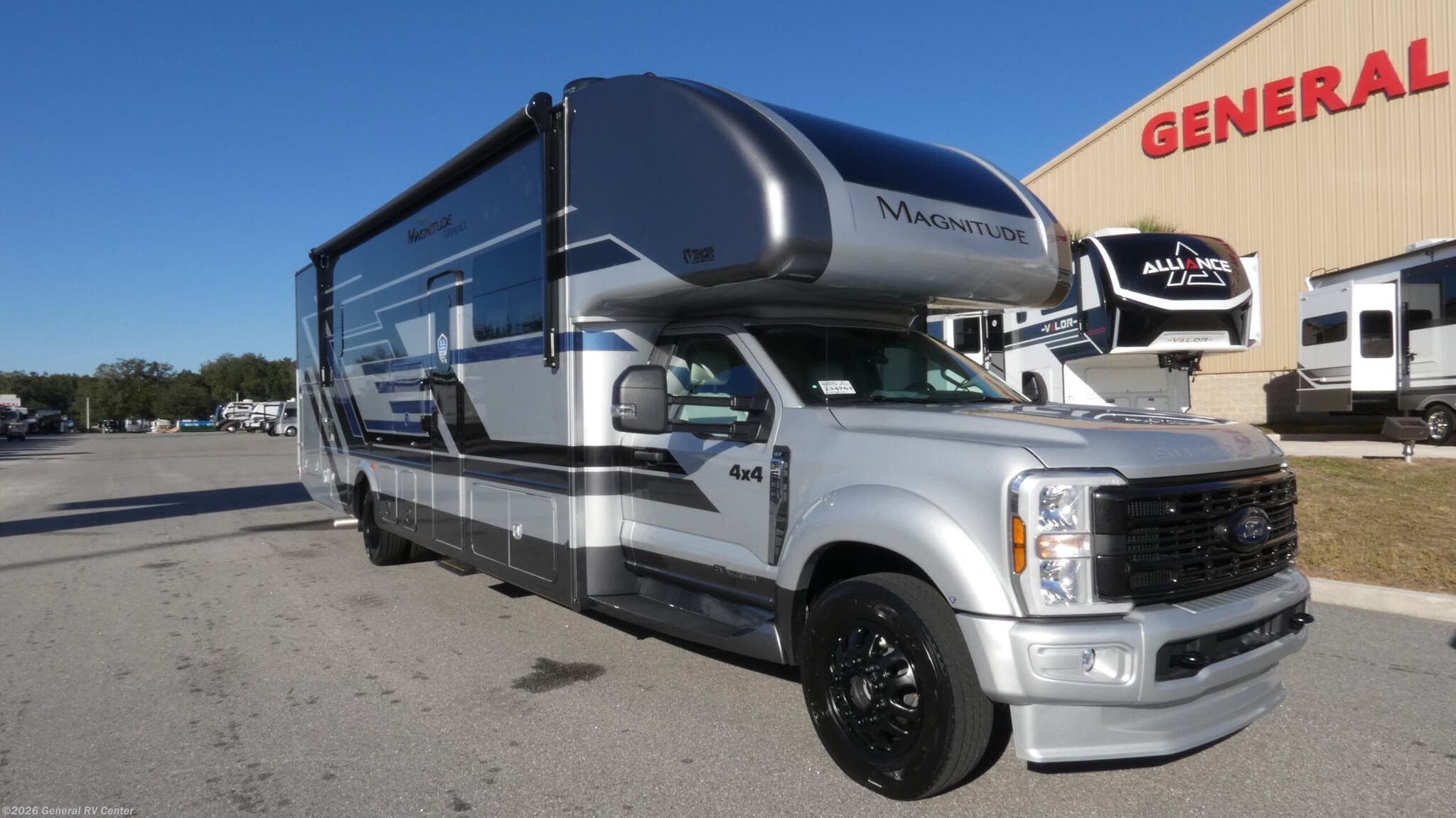 New 2026 Thor Motor Coach Magnitude R36 available in Dover, Florida