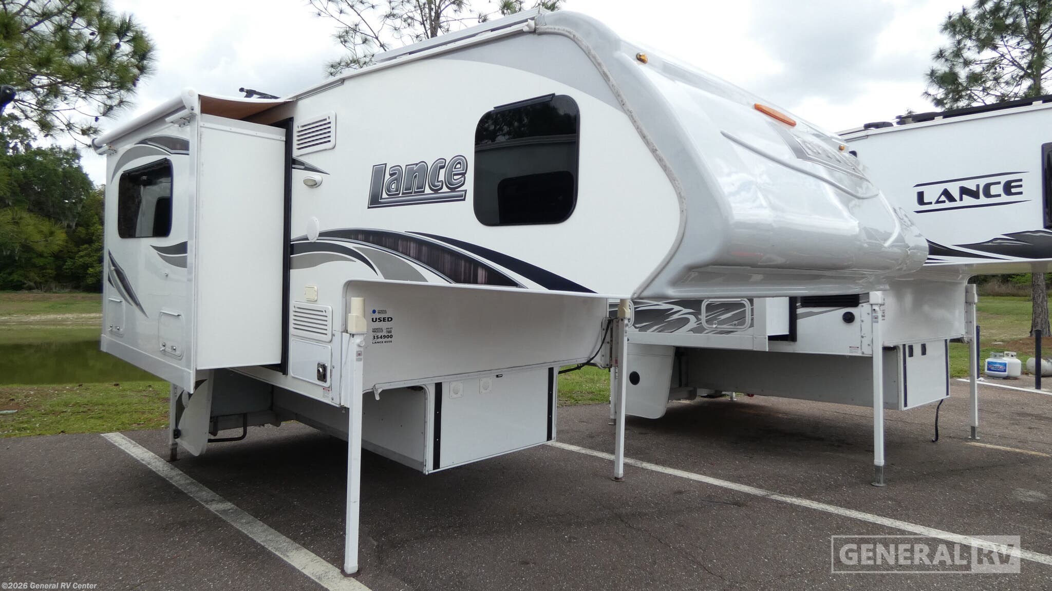 Used 2019 Lance  855S available in Dover, Florida