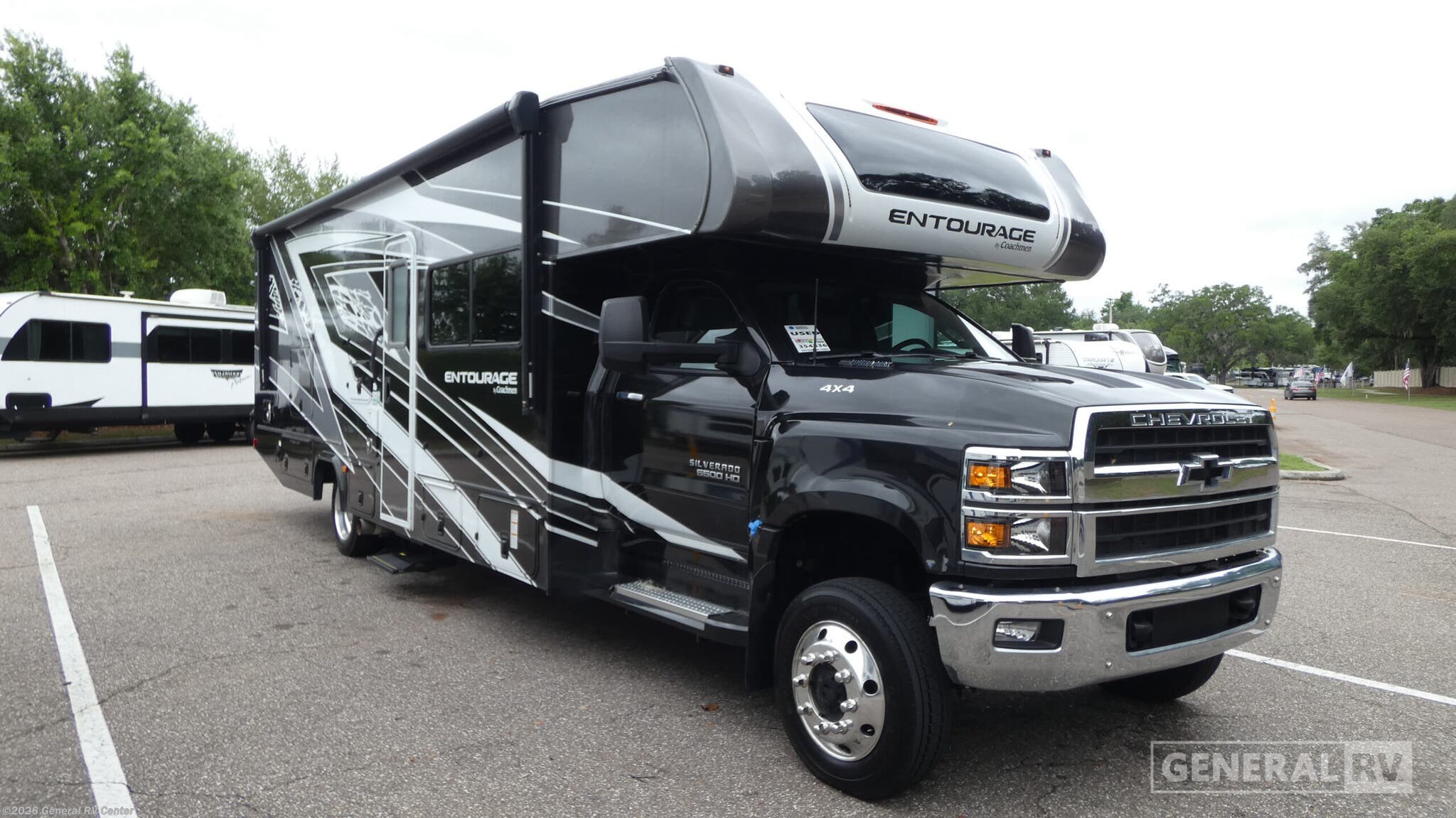 Used 2024 Coachmen Entourage 330DS available in Dover, Florida