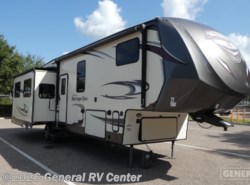 Used 2017 Forest River Wildwood Heritage Glen 346RK available in Dover, Florida