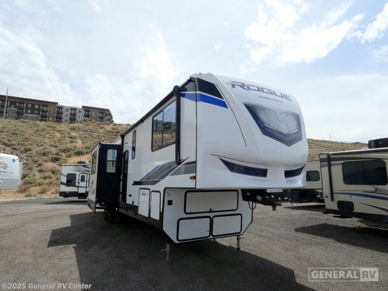 Used 2023 Forest River Vengeance ROGUE 351G2-3S available in Draper, Utah