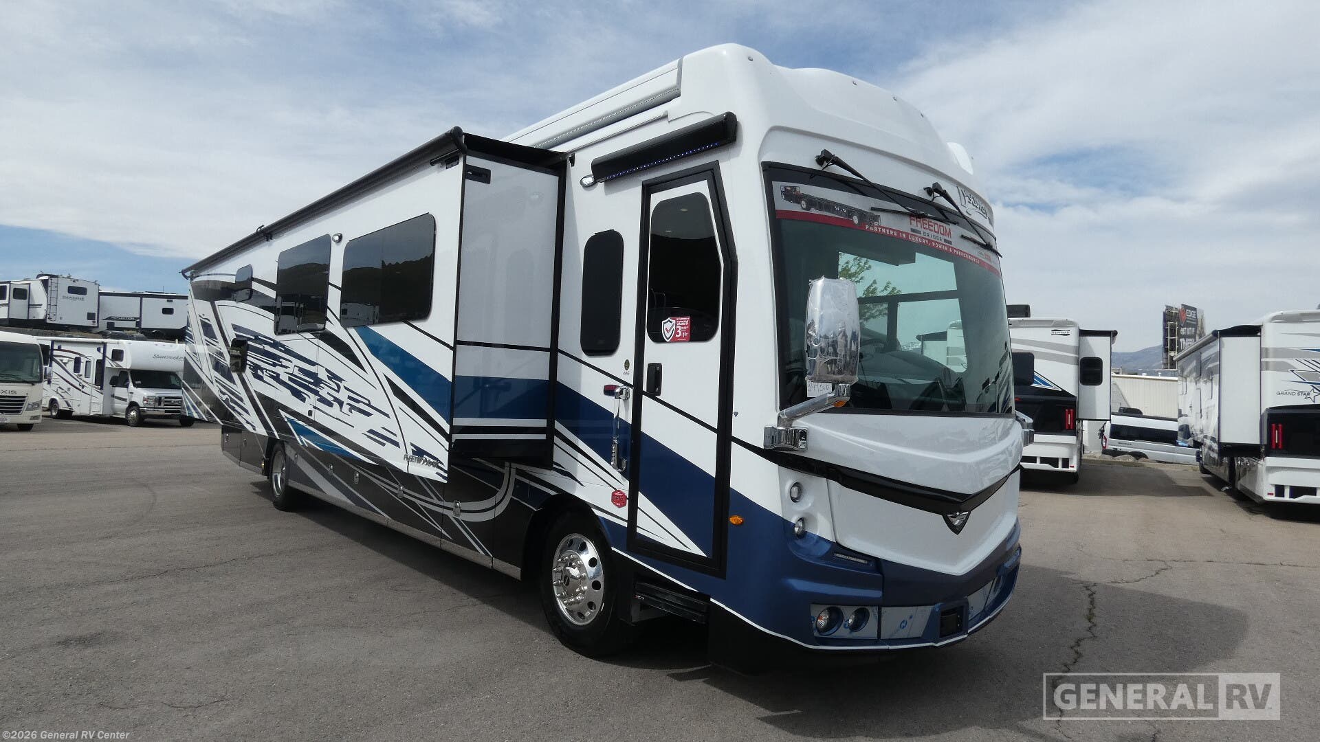 New 2026 Fleetwood Discovery LXE 40G available in Draper, Utah
