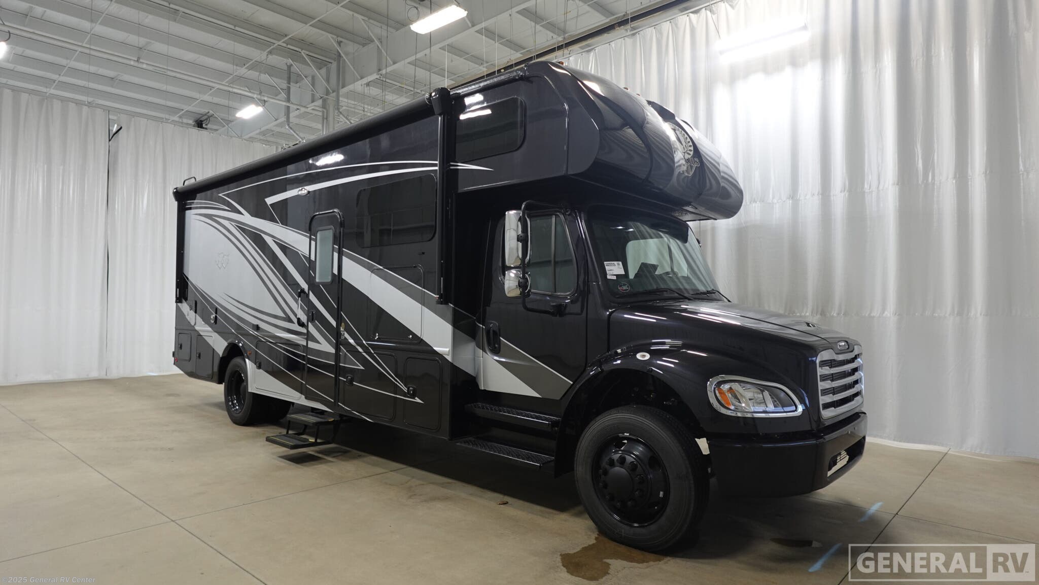 New 2026 Nexus Wraith 30F available in Ashland, Virginia